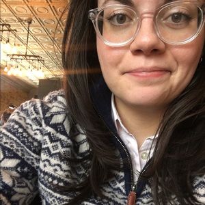 Meet your Posher, Nicole